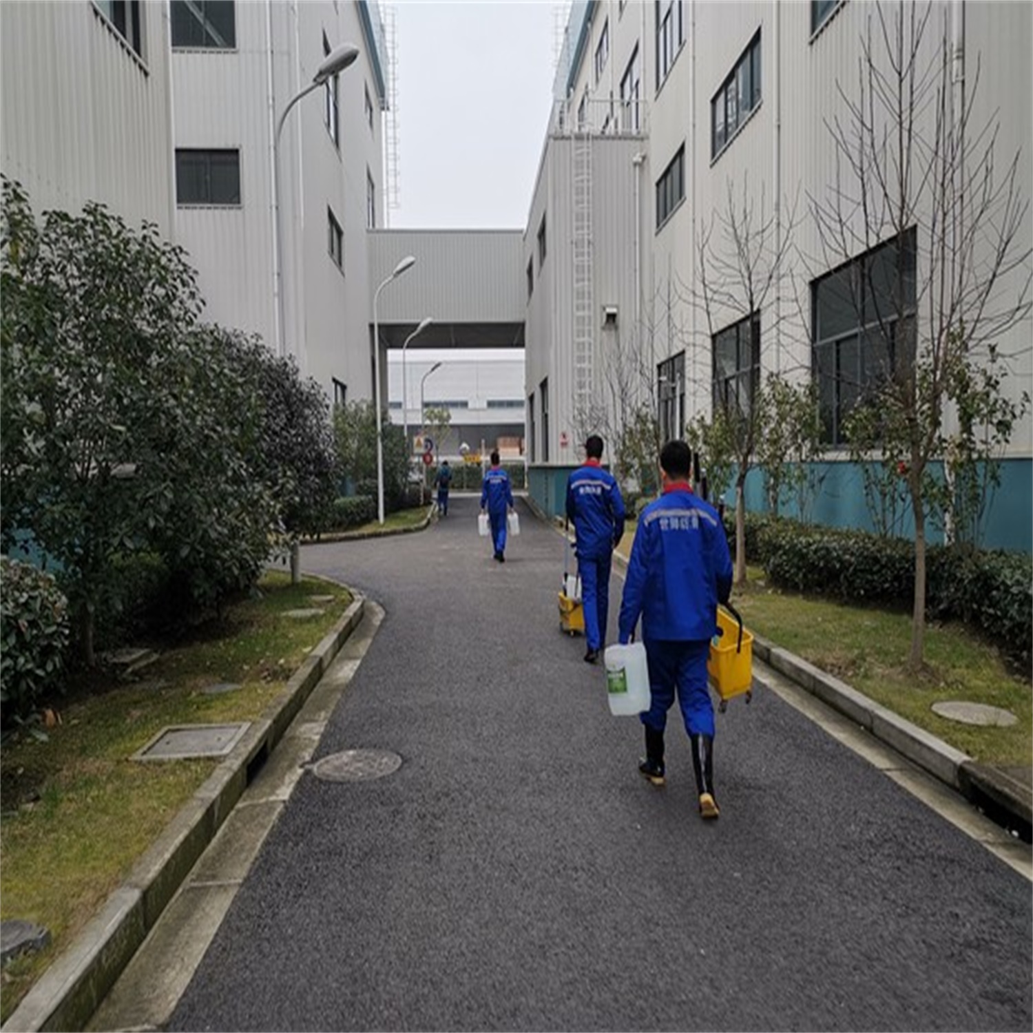 川田機械制造有限公司，地面防滑處理完工
