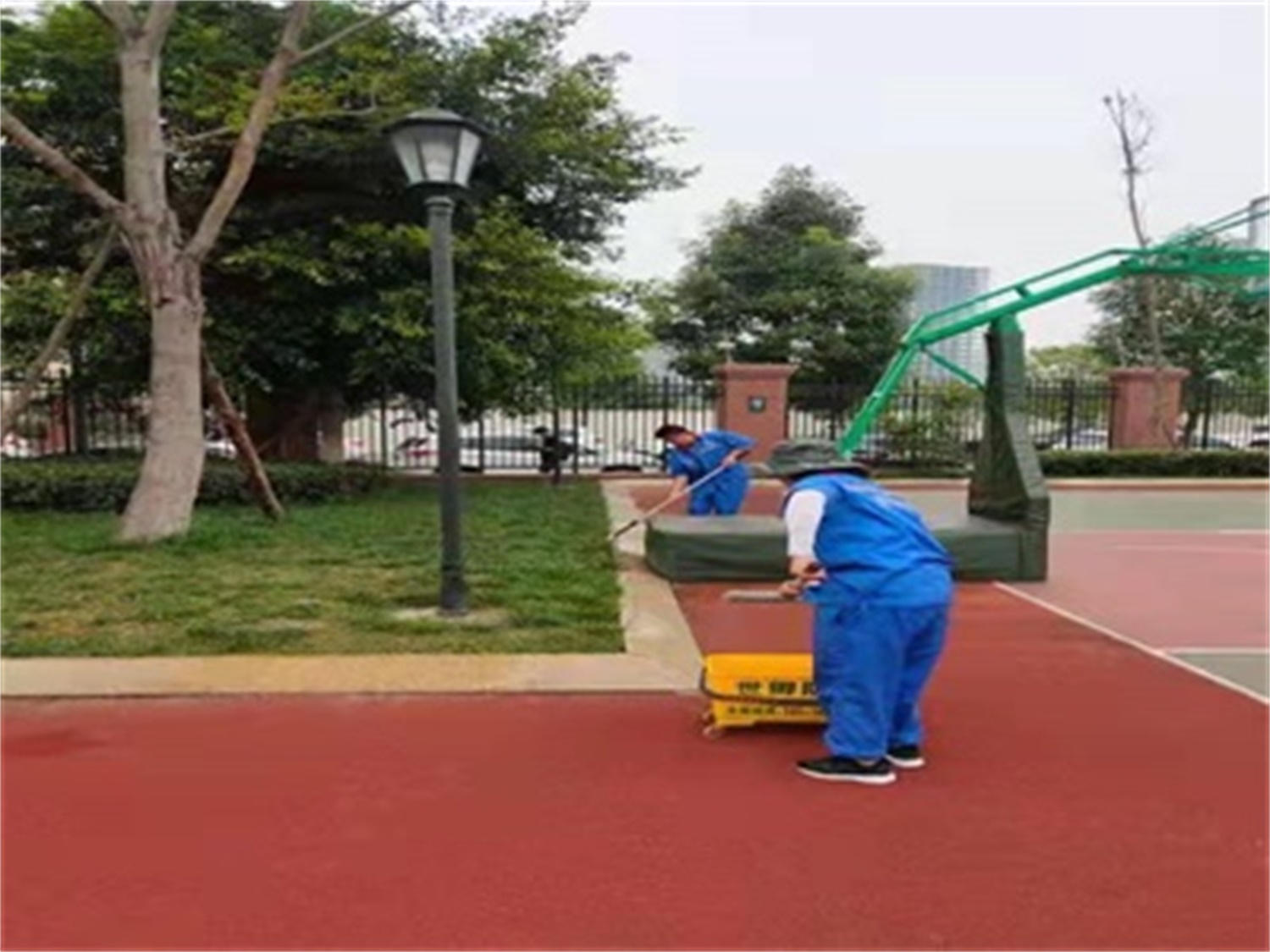教科院附屬學校小學部道路地面防滑施工